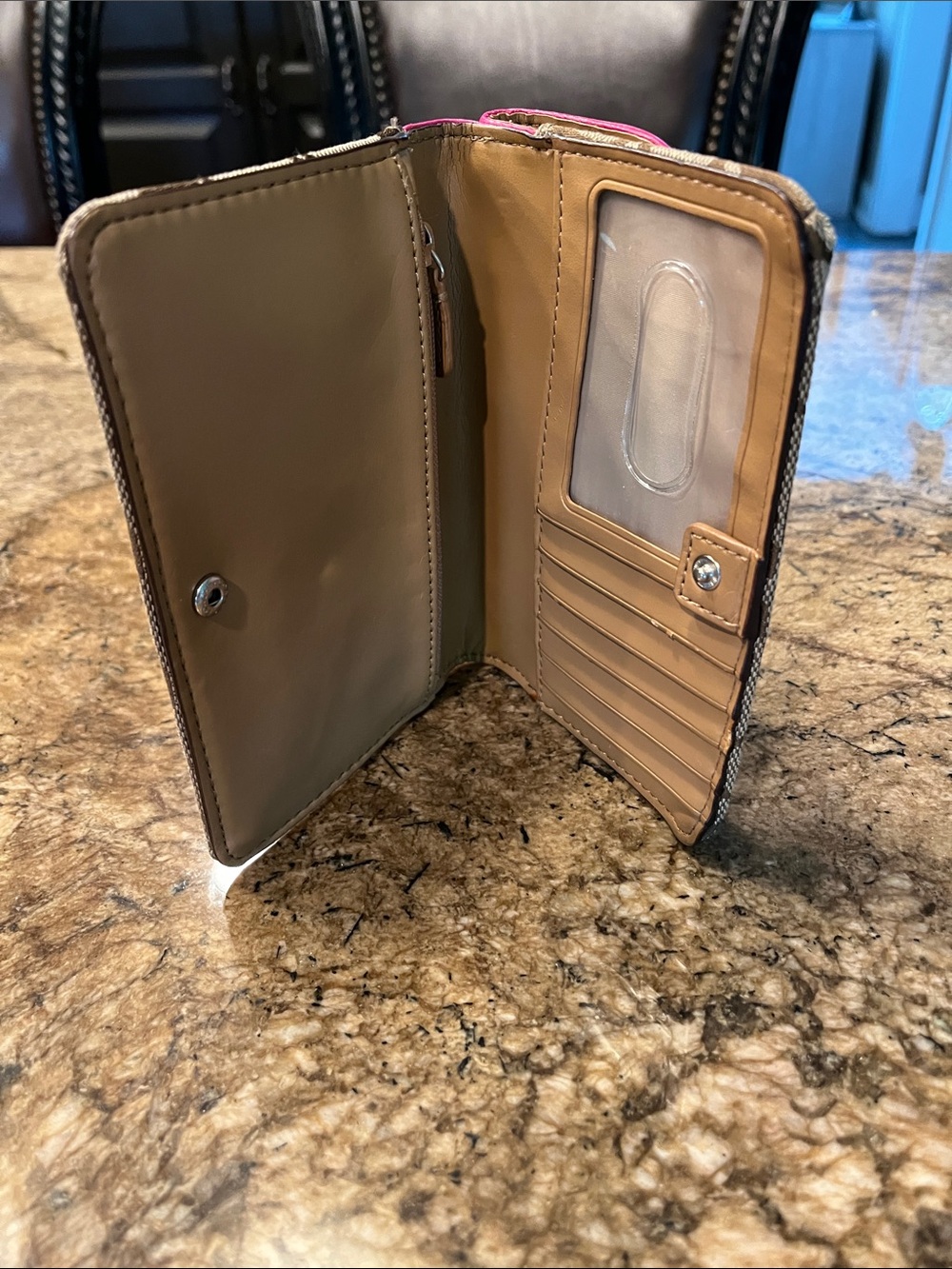 Small Coach Crossbody - Picture 2 of 4